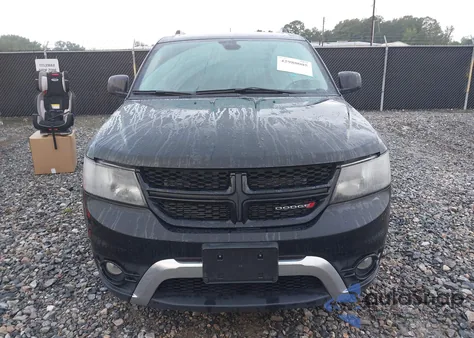 2018 Dodge Journey Crossroad Awd z USA, uszkodzony, nr VIN 3C4PDDGG9JT449730
